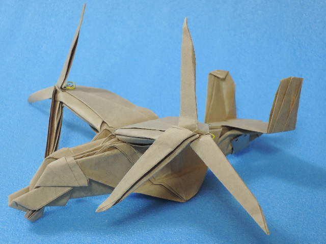折り紙航空隊 折り紙の飛行機 戦闘機 ヘリコプター 艦艇 戦車などのサイトです